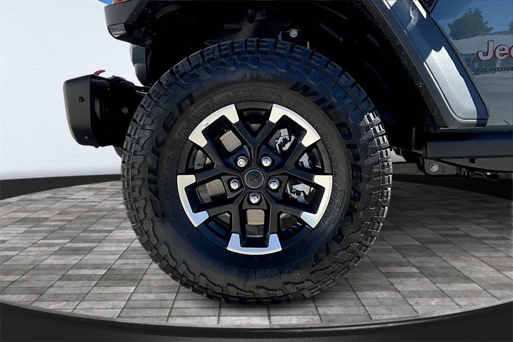 new 2025 Jeep Gladiator car, priced at $58,500