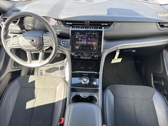 new 2025 Jeep Grand Cherokee car, priced at $42,609