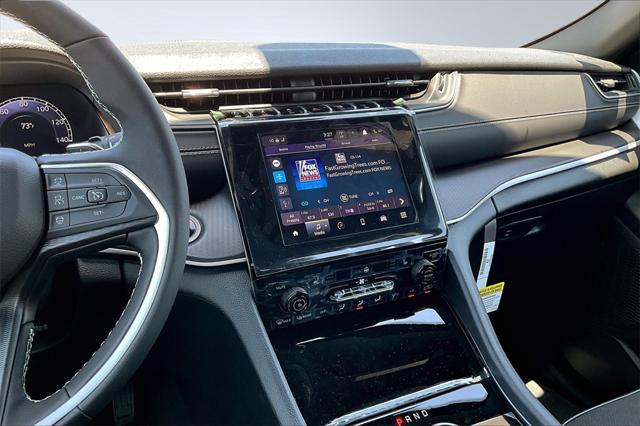 new 2025 Jeep Grand Cherokee car, priced at $44,189