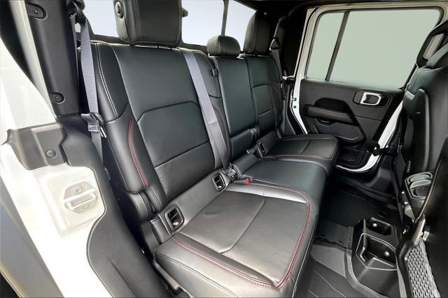 new 2025 Jeep Gladiator car, priced at $59,660