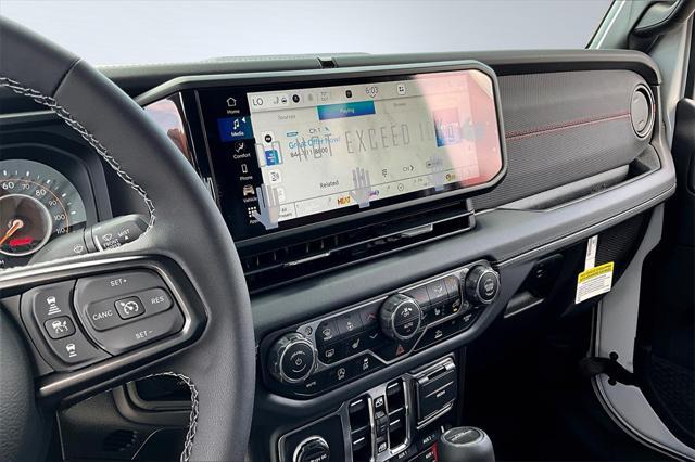 new 2025 Jeep Gladiator car, priced at $59,660