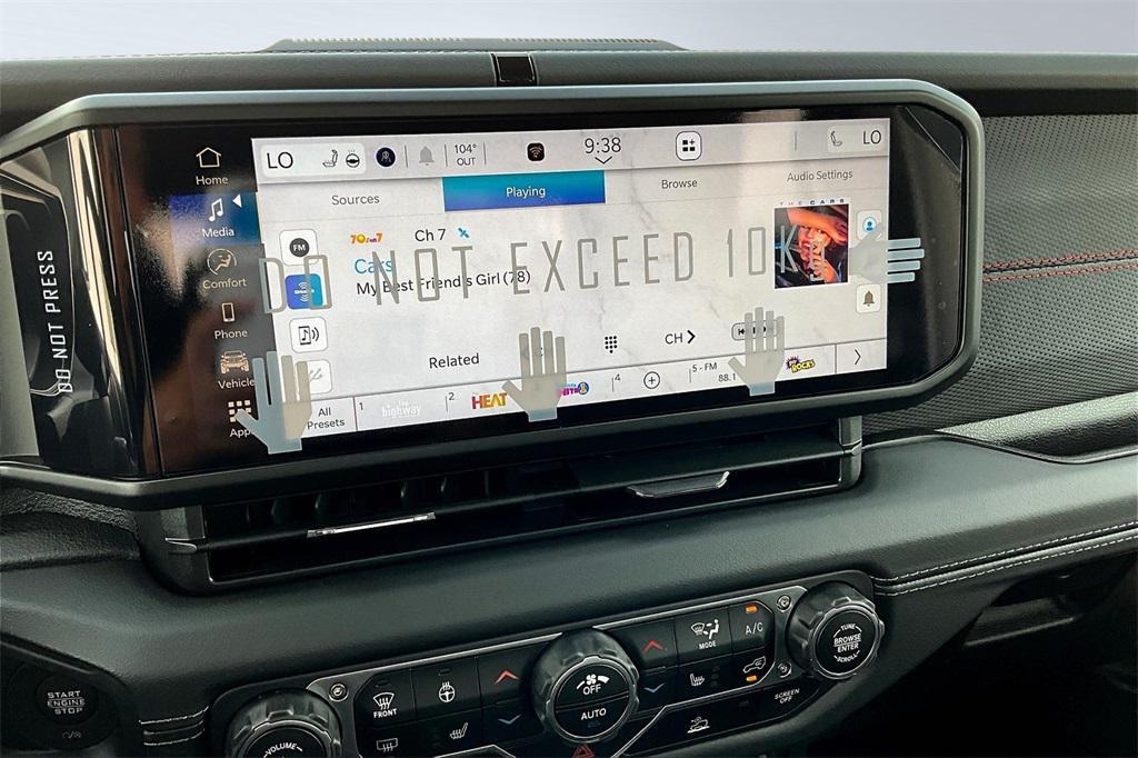 new 2025 Jeep Gladiator car, priced at $58,467