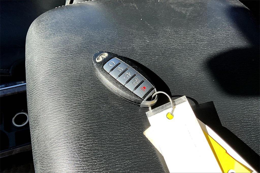 used 2017 INFINITI QX80 car, priced at $18,500