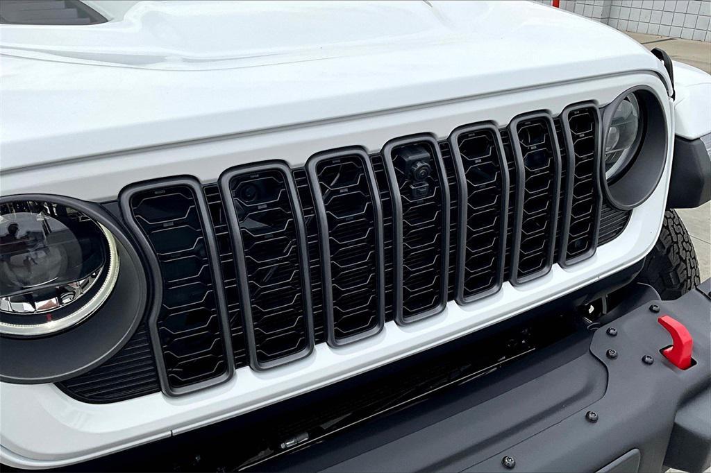 new 2025 Jeep Wrangler car, priced at $73,657