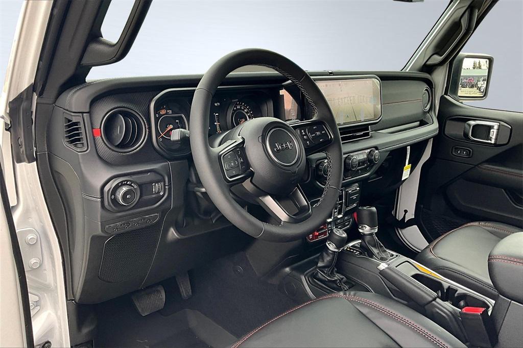 new 2025 Jeep Wrangler car, priced at $73,657
