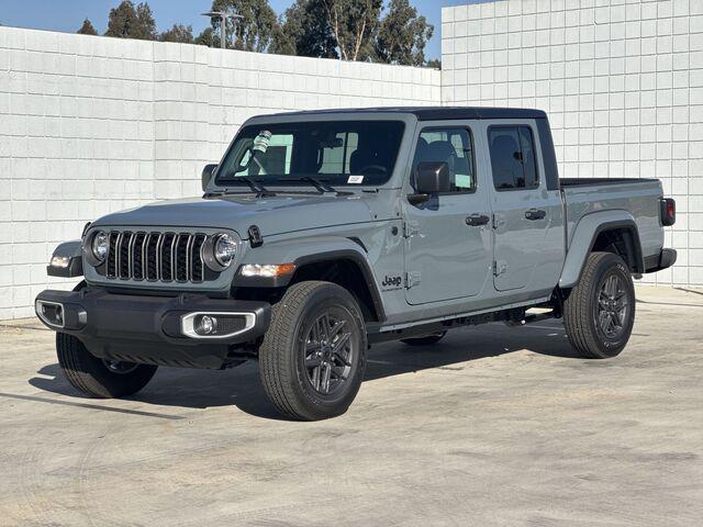 new 2024 Jeep Gladiator car, priced at $46,398