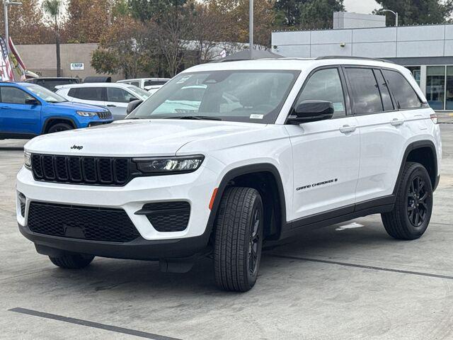 new 2025 Jeep Grand Cherokee car, priced at $42,435