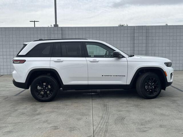 new 2025 Jeep Grand Cherokee car, priced at $42,435