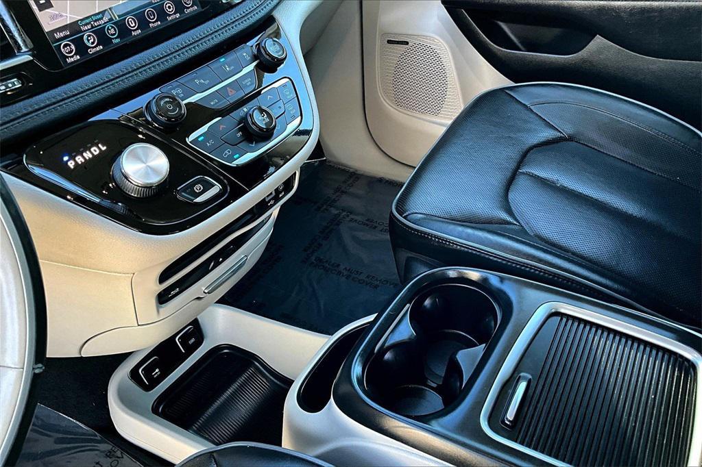 used 2020 Chrysler Pacifica Hybrid car, priced at $21,500