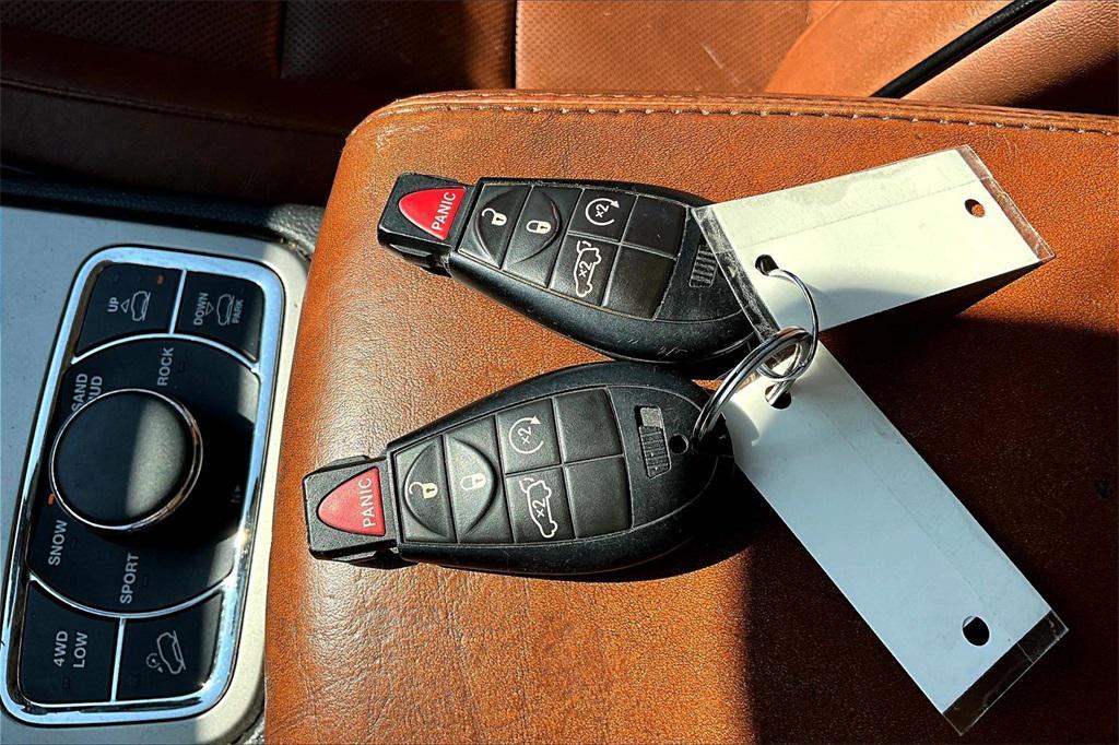 used 2012 Jeep Grand Cherokee car, priced at $12,500