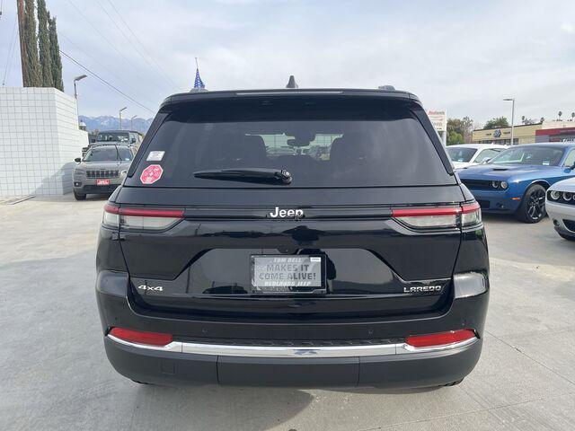 new 2023 Jeep Grand Cherokee car, priced at $33,925