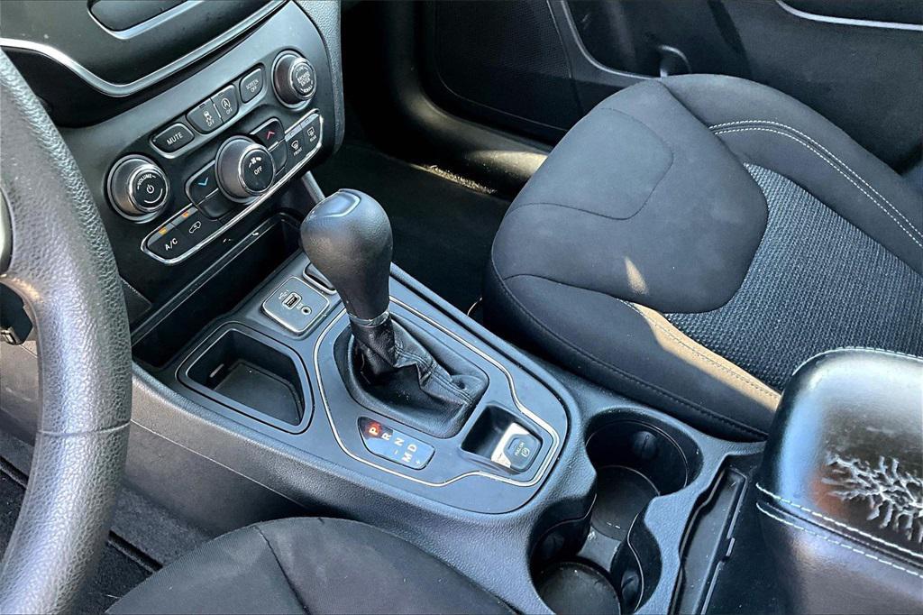 used 2020 Jeep Cherokee car, priced at $14,500