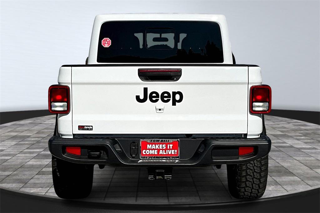 new 2025 Jeep Gladiator car, priced at $45,255