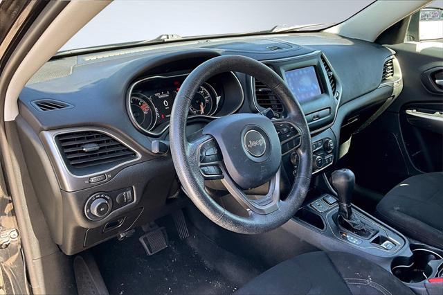 used 2019 Jeep Cherokee car, priced at $10,000