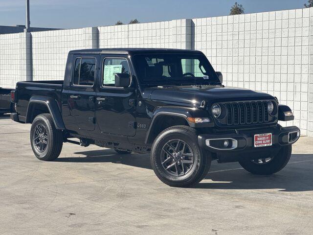 new 2024 Jeep Gladiator car, priced at $44,424