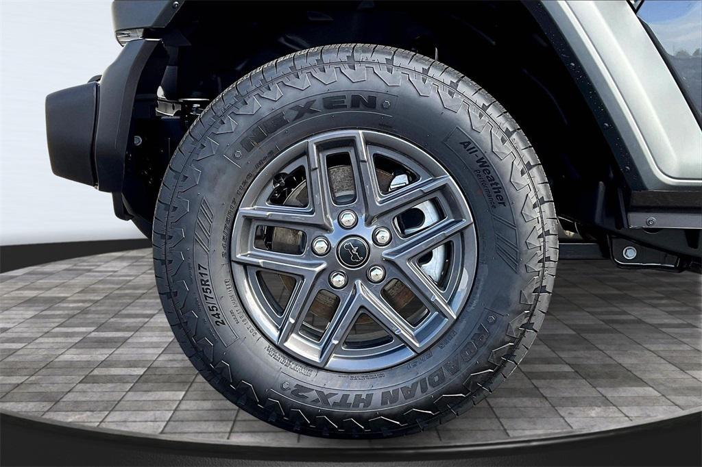 new 2025 Jeep Wrangler car, priced at $48,005