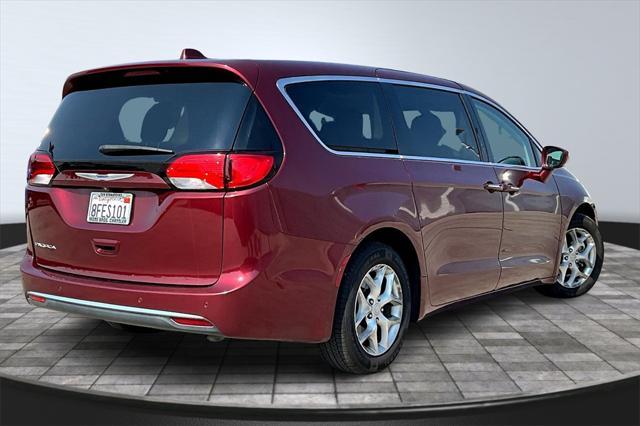 used 2018 Chrysler Pacifica car, priced at $16,000