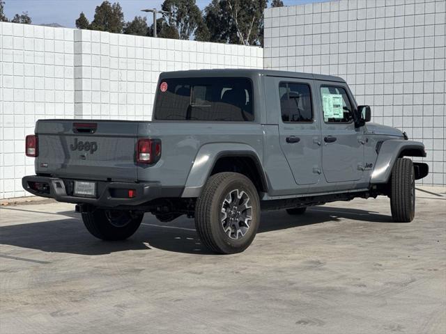 new 2025 Jeep Gladiator car, priced at $51,559