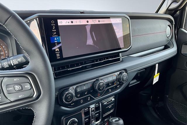 new 2025 Jeep Wrangler car, priced at $71,760