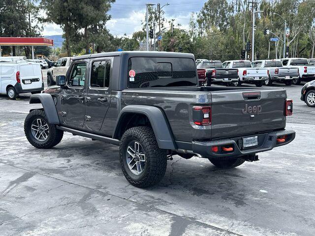 new 2024 Jeep Gladiator car, priced at $53,697