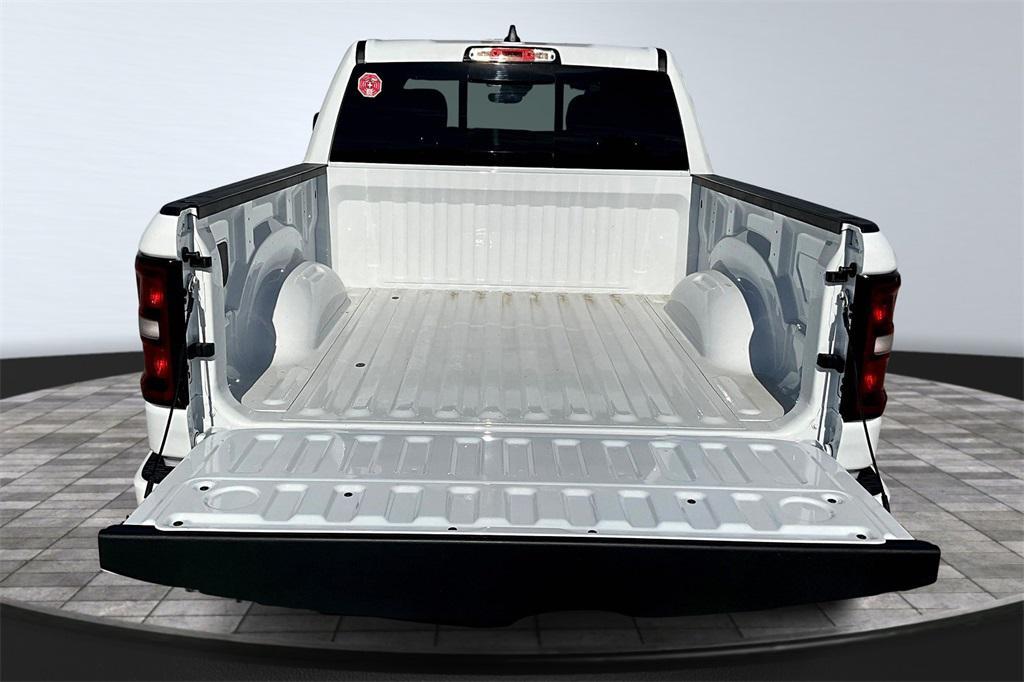 new 2025 Ram 1500 car, priced at $47,261