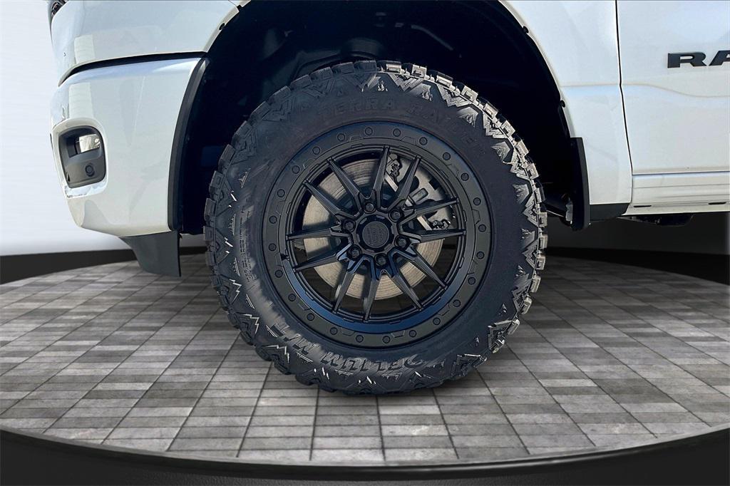 new 2025 Ram 1500 car, priced at $47,261