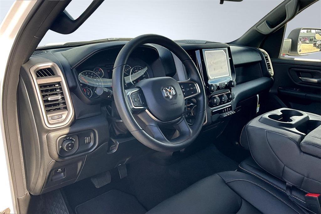 new 2025 Ram 1500 car, priced at $47,261