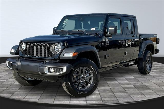 new 2025 Jeep Gladiator car, priced at $47,265