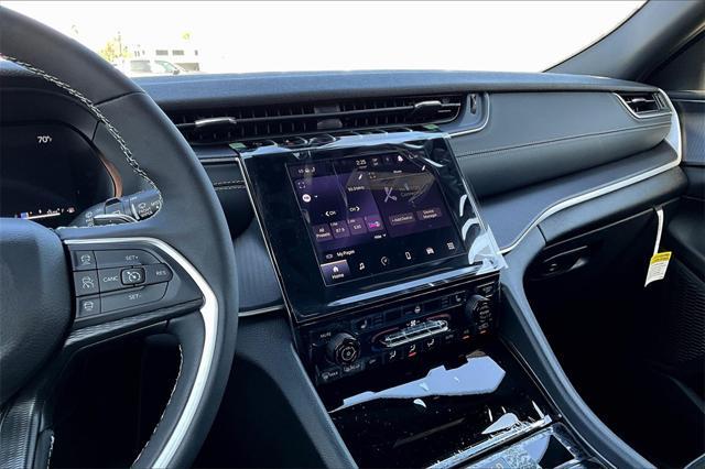 new 2025 Jeep Grand Cherokee L car, priced at $47,875