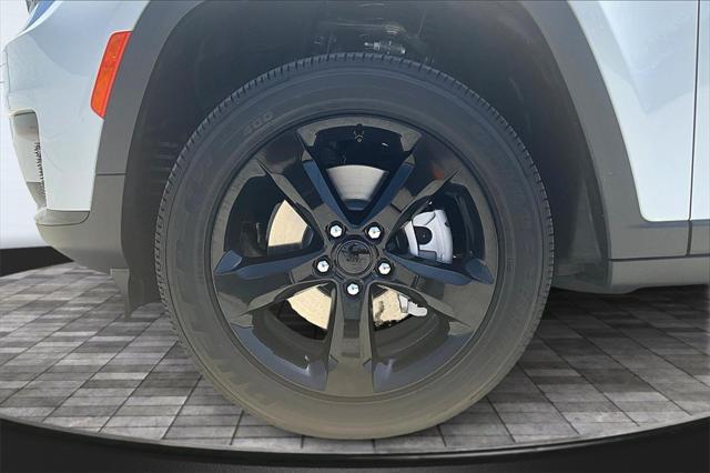 new 2025 Jeep Grand Cherokee L car, priced at $46,334