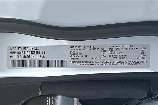 new 2025 Jeep Grand Cherokee L car, priced at $46,334
