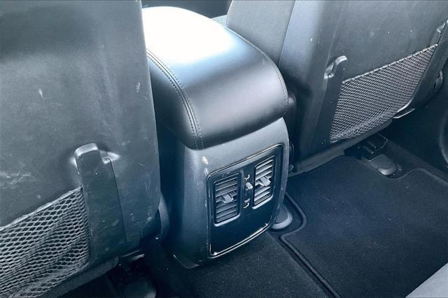 used 2020 Jeep Grand Cherokee car, priced at $15,000