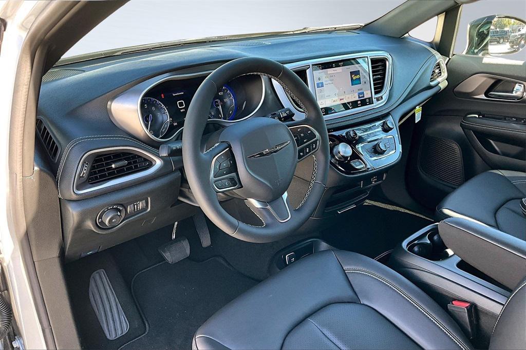 new 2026 Chrysler Pacifica car, priced at $44,700