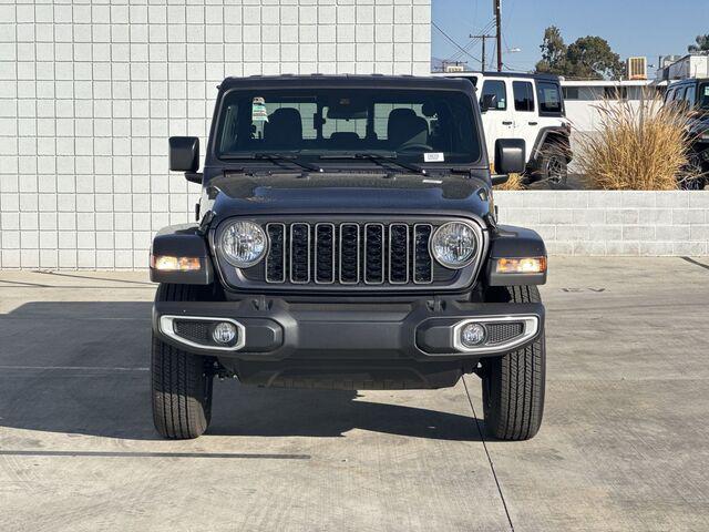 new 2024 Jeep Gladiator car, priced at $46,398