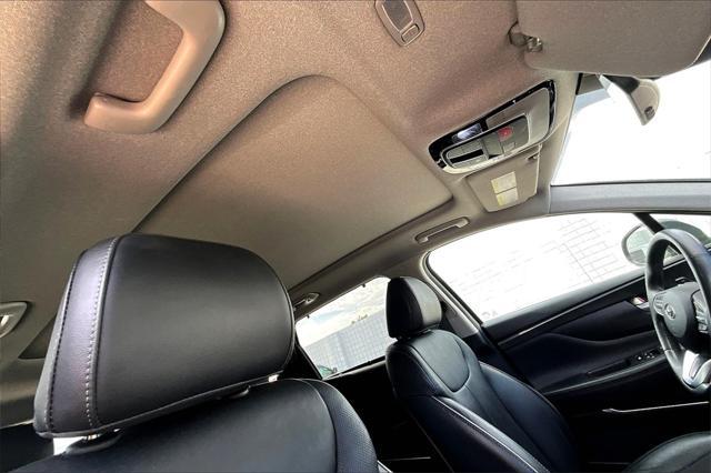 used 2022 Hyundai Santa Fe car, priced at $26,000