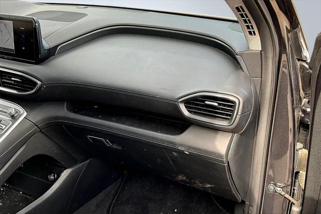 used 2022 Hyundai Santa Fe car, priced at $26,000
