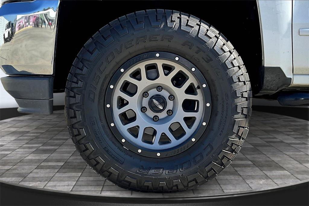 used 2017 Chevrolet Silverado 1500 car, priced at $26,000