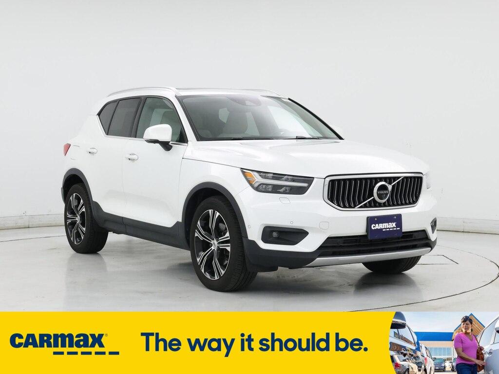 used 2019 Volvo XC40 car, priced at $24,998