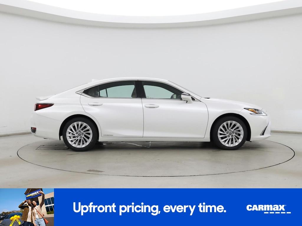 used 2021 Lexus ES 300h car, priced at $36,998
