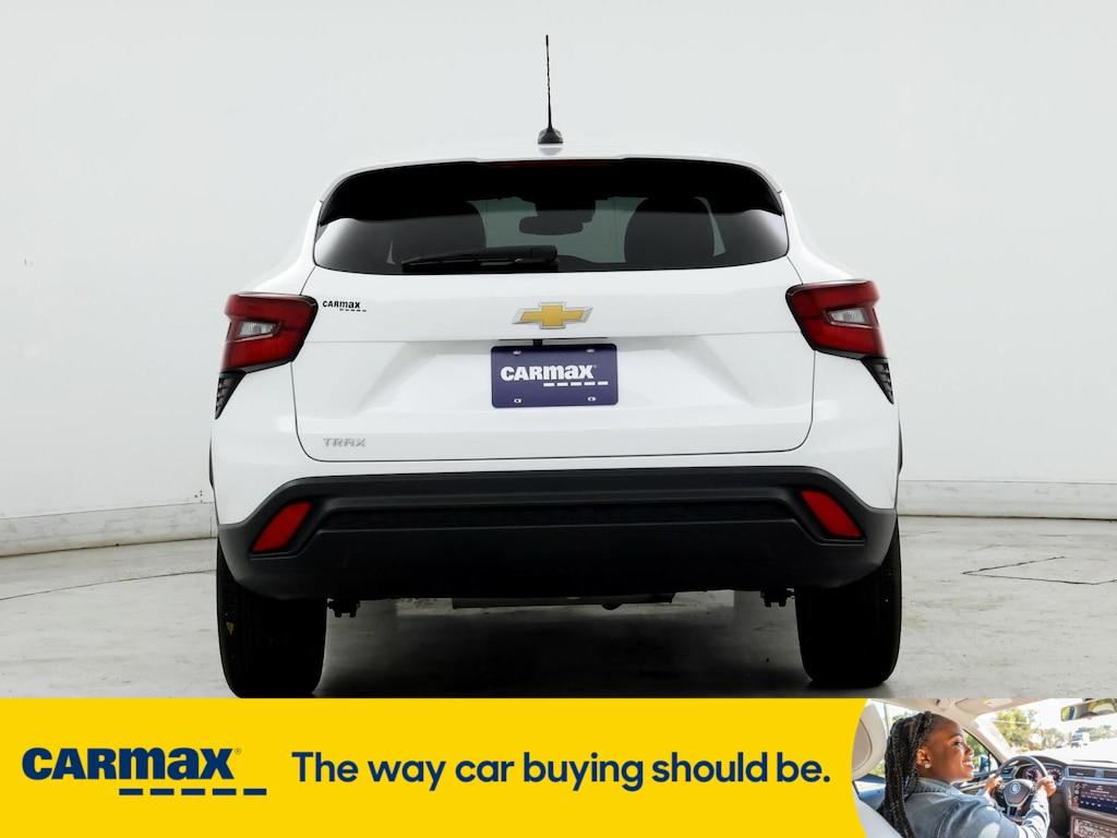 used 2024 Chevrolet Trax car, priced at $23,998