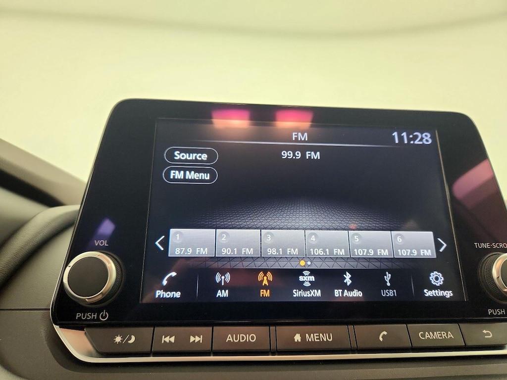 used 2022 Nissan Rogue car, priced at $27,998