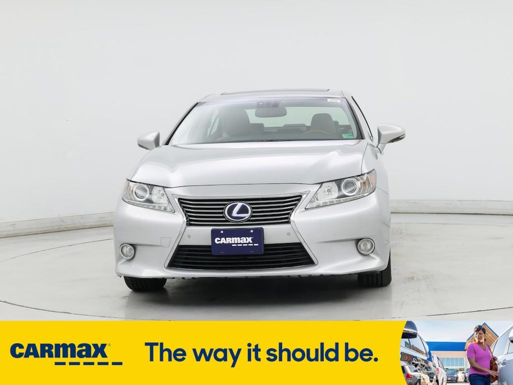 used 2013 Lexus ES 300h car, priced at $14,998