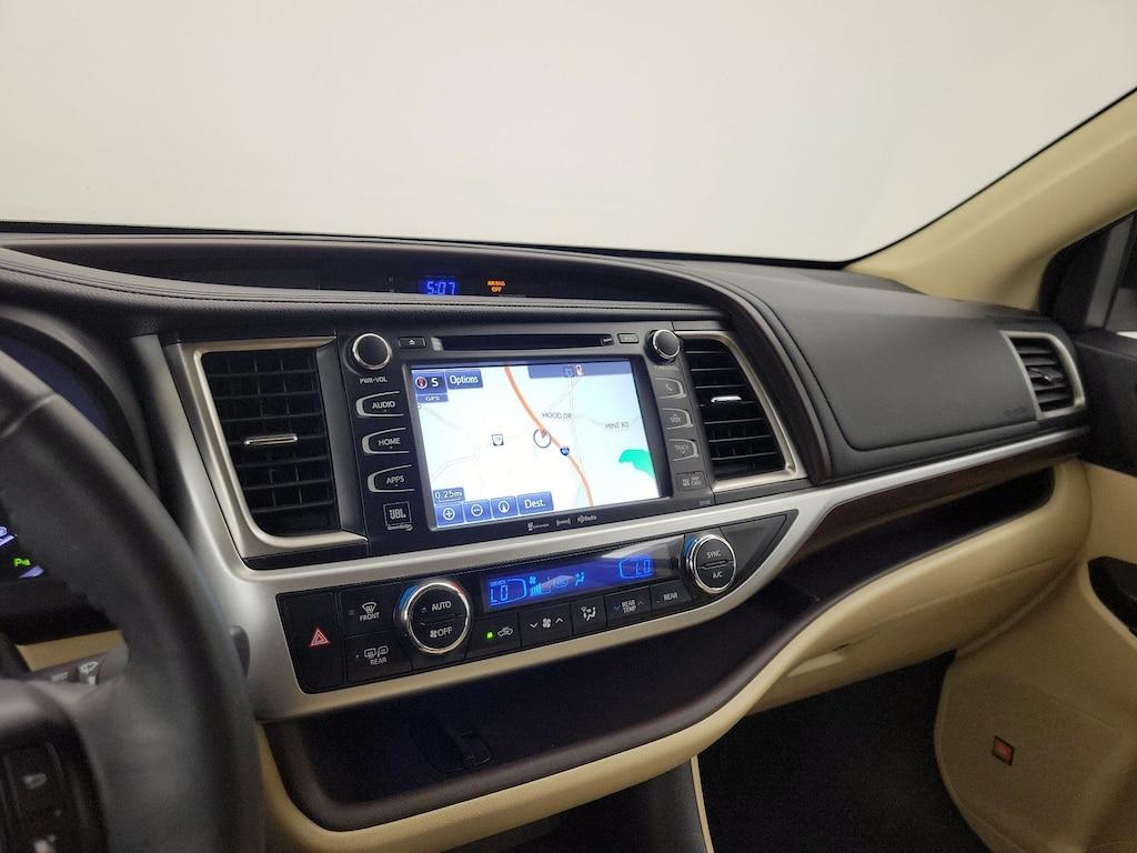 used 2016 Toyota Highlander car, priced at $27,998