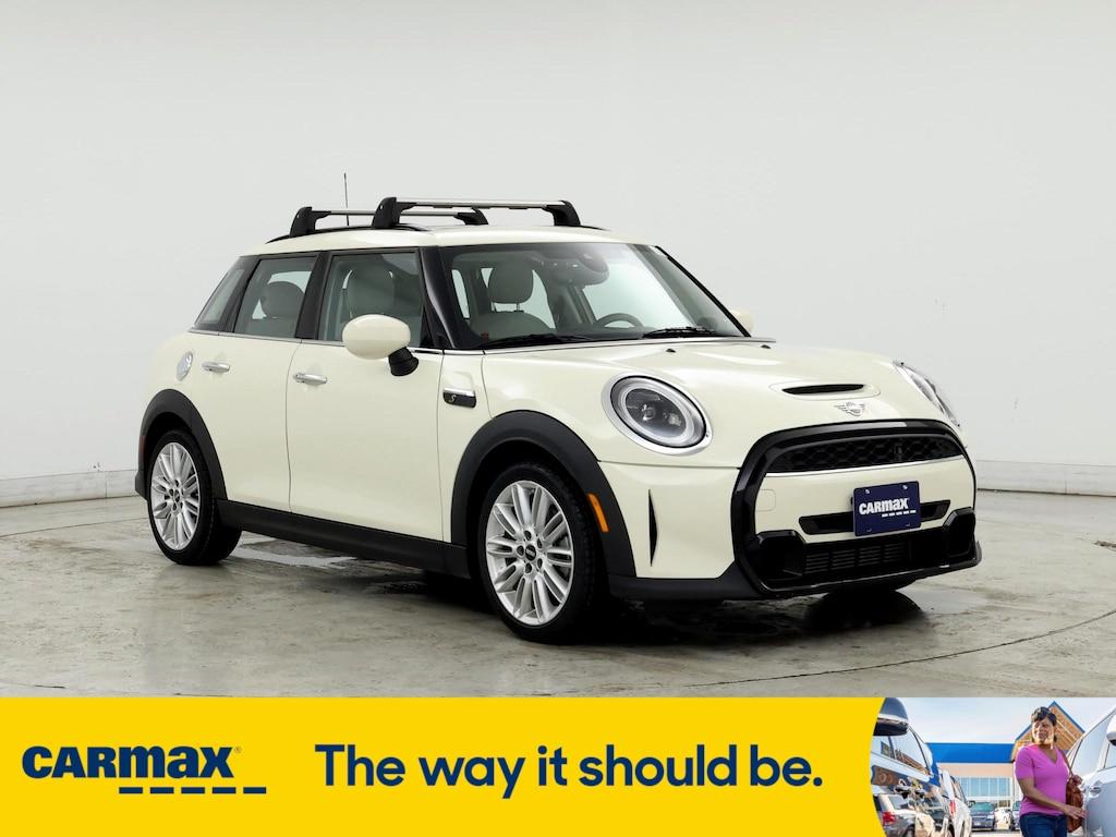 used 2022 MINI Hardtop car, priced at $25,998