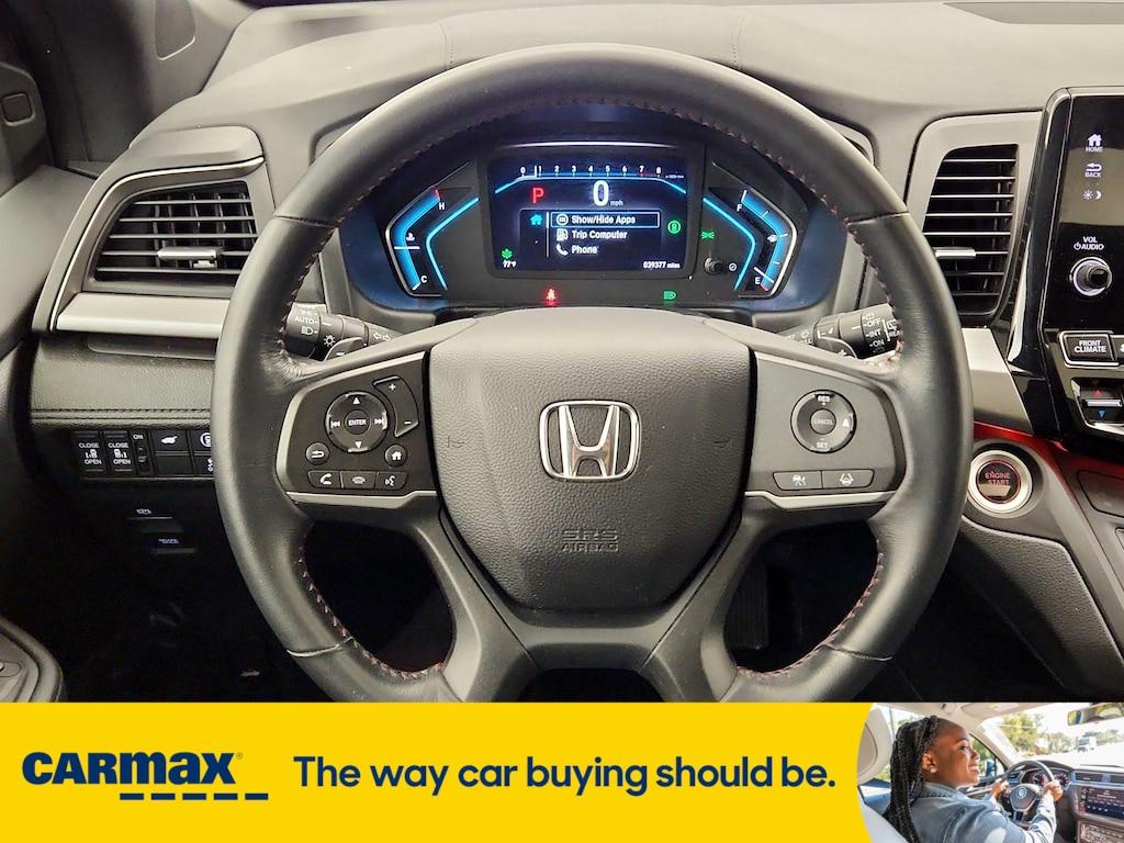 used 2023 Honda Odyssey car, priced at $37,998