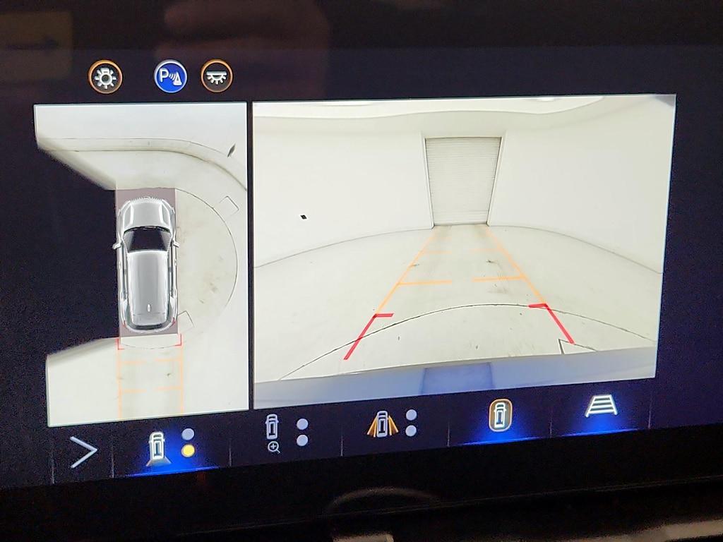 used 2025 Chevrolet Equinox car, priced at $28,998