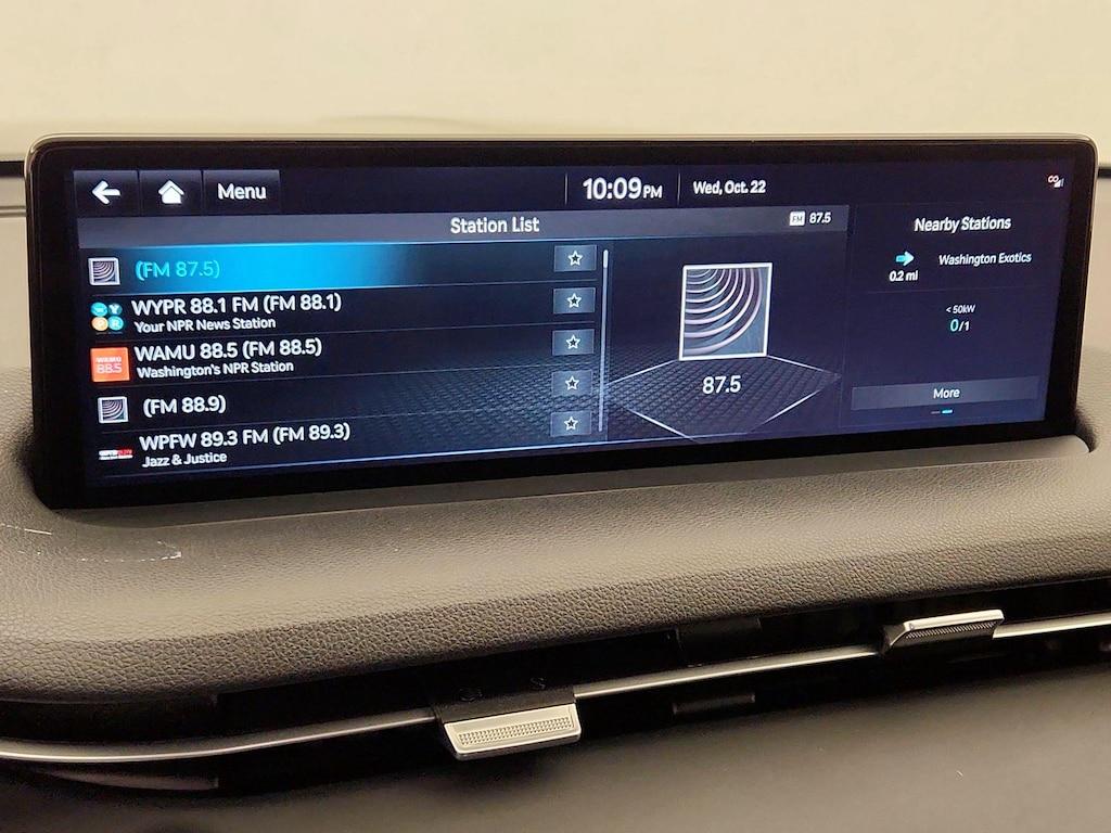 used 2023 Genesis Electrified GV70 car, priced at $41,998