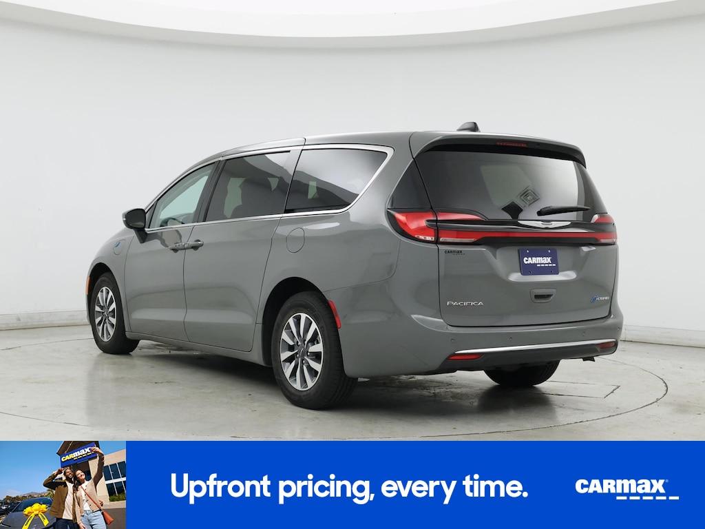 used 2023 Chrysler Pacifica Hybrid car, priced at $33,998
