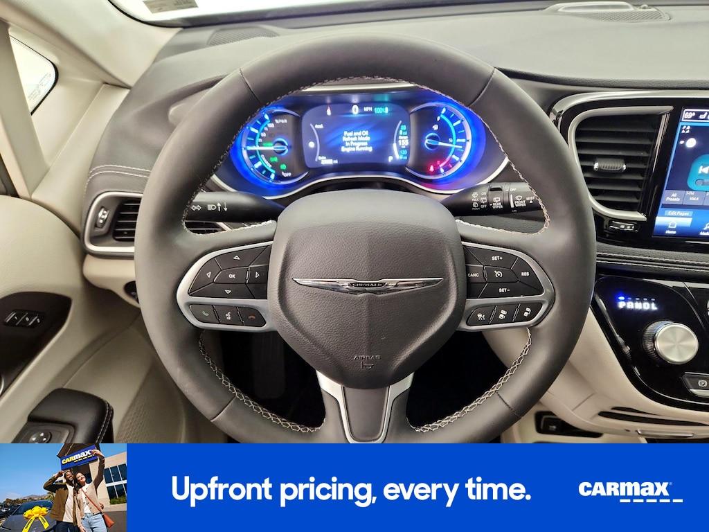used 2023 Chrysler Pacifica Hybrid car, priced at $33,998
