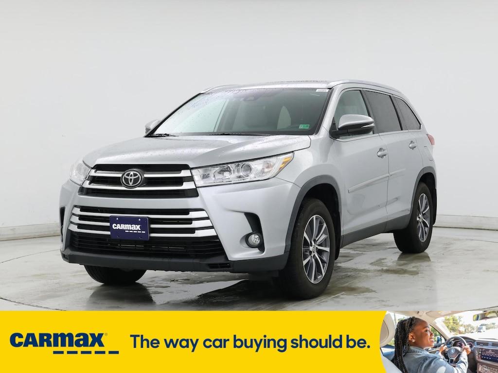 used 2019 Toyota Highlander car, priced at $32,998